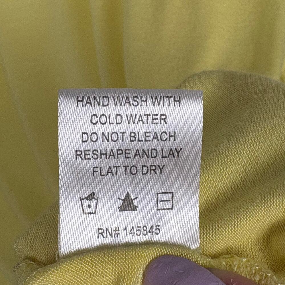 Alison Andrews Size Small Light Yellow Rayon Spandex Ruffled Short Sleeve Blouse - Picture 6 of 6